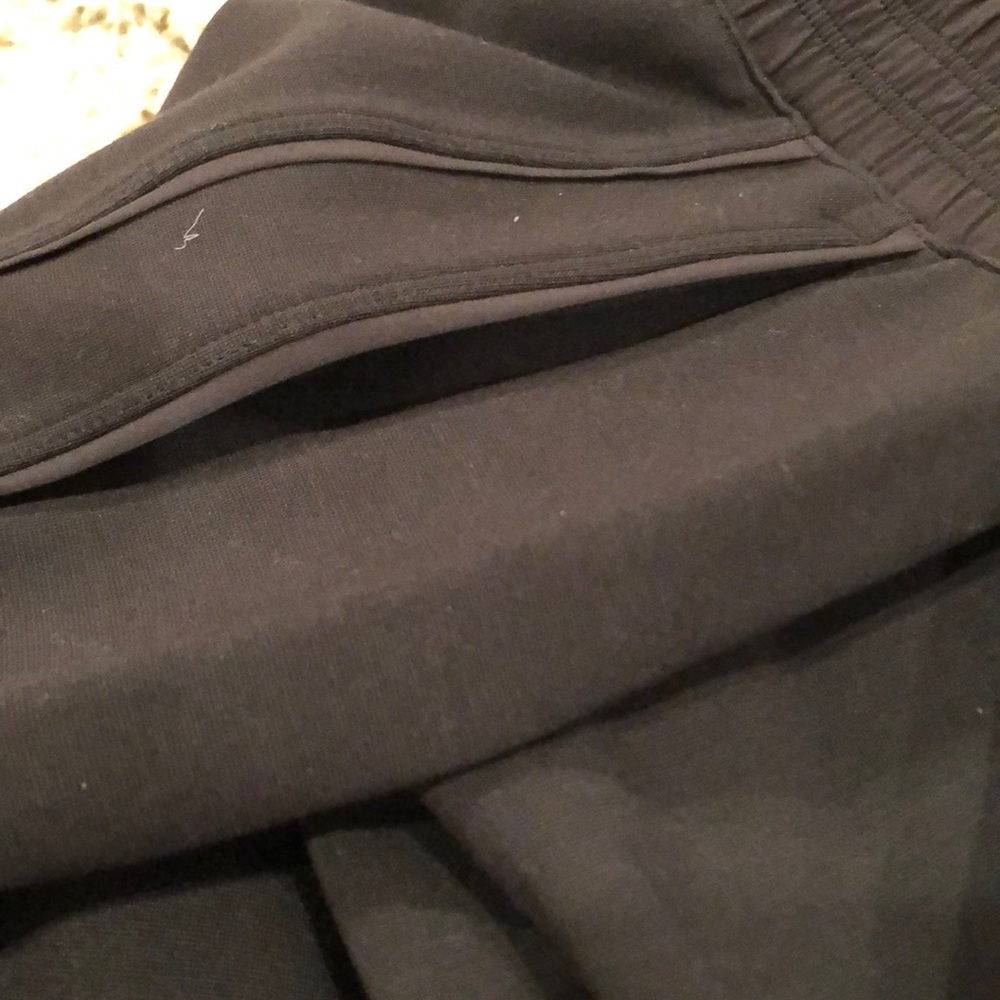 Lululemon Light Stride Crop Size 4 New With Tags - Picture 6 of 6